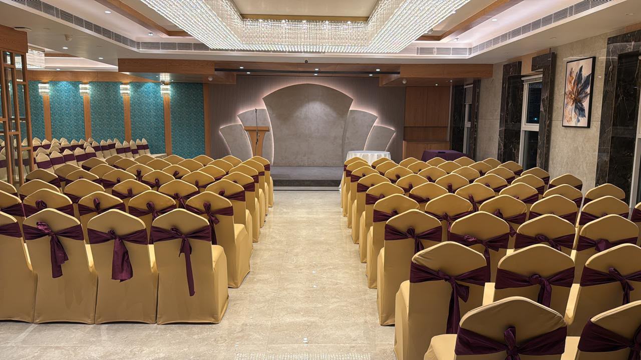 Banquet Decor Setup